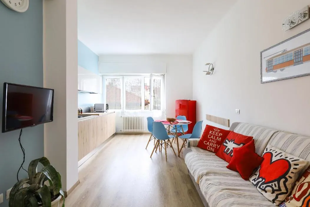 Apartment 34 Via Giulio Carcano Mailand