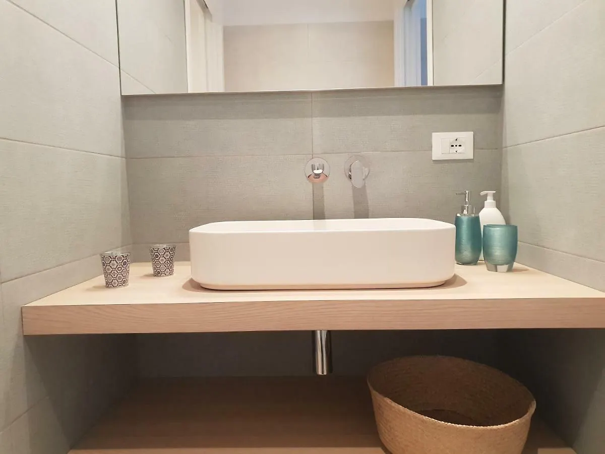 Apartment 34 Via Giulio Carcano Milan